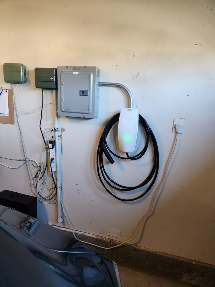 Slide of Artisan Electrical & HVAC