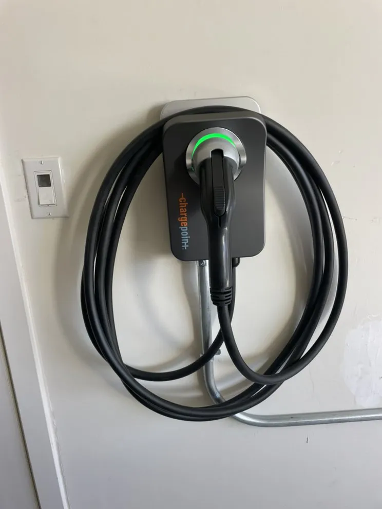 Slide of Artisan Electrical & HVAC