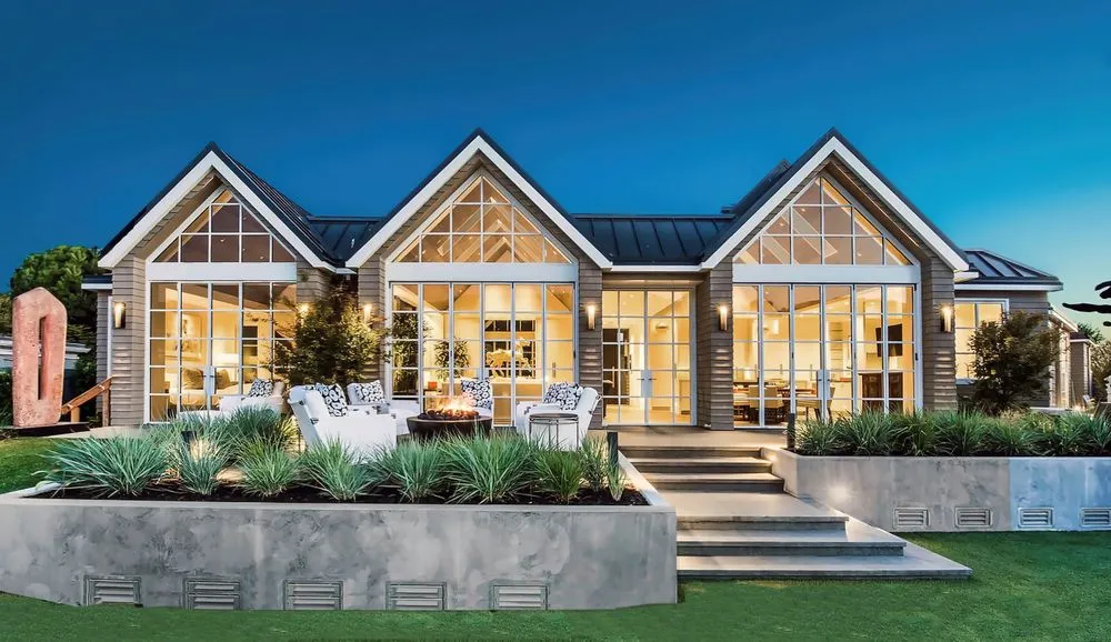 Slide of Artistic Lighting & Electric