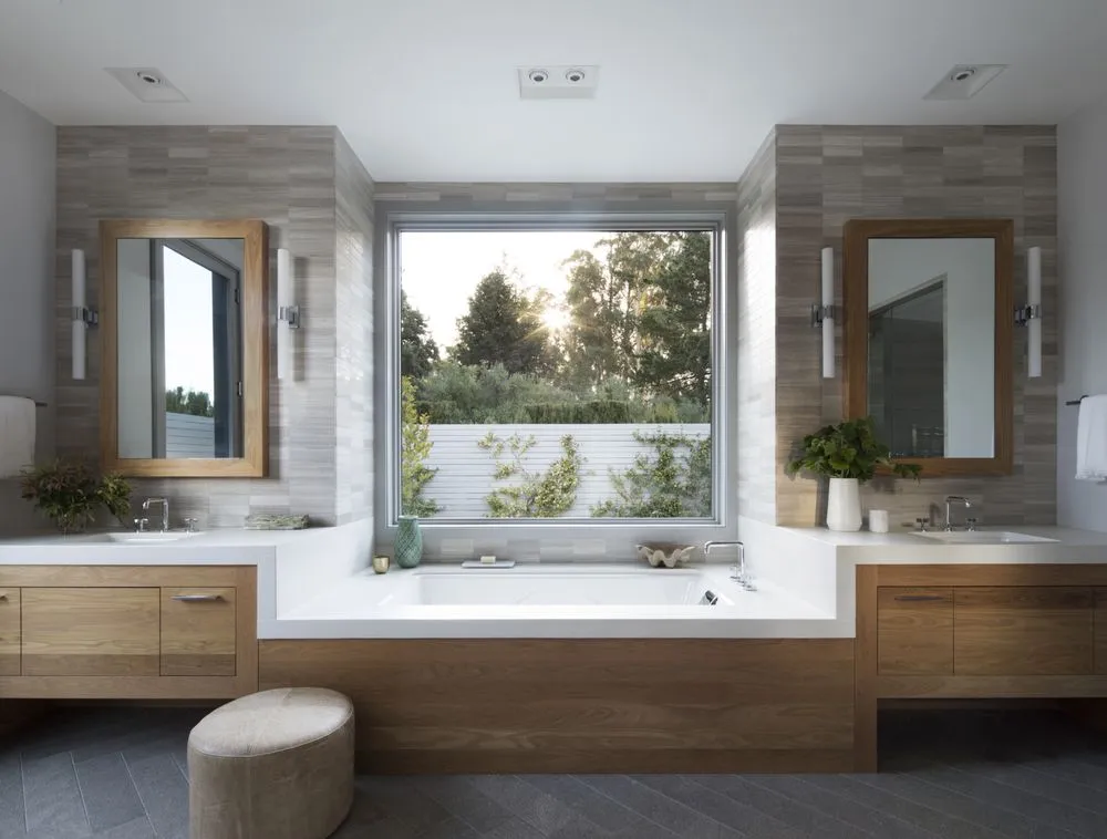 Slide of Artistic Lighting & Electric