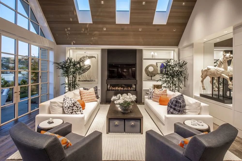 Slide of Artistic Lighting & Electric