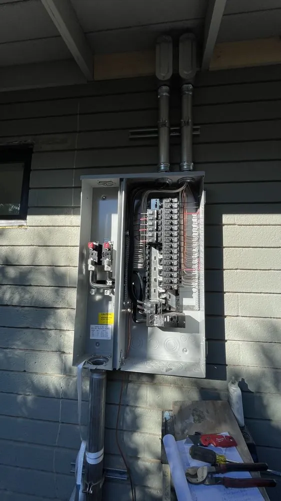 Expert outlet and switch repair service in Scottsdale, AZ - Artistic lighting Installs