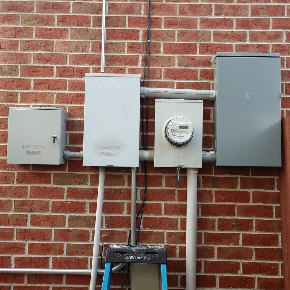 Slide of Art's Electrical Services