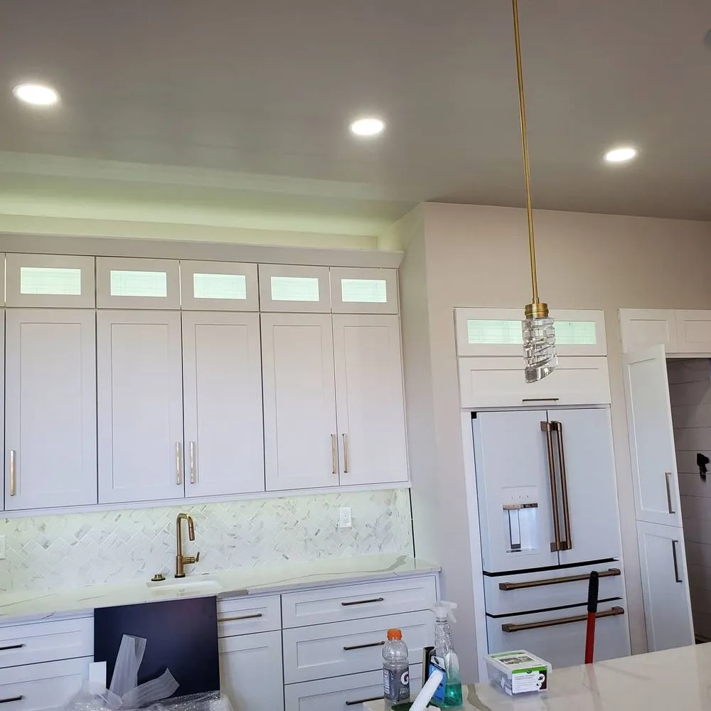 Slide of Art's Electrical Services