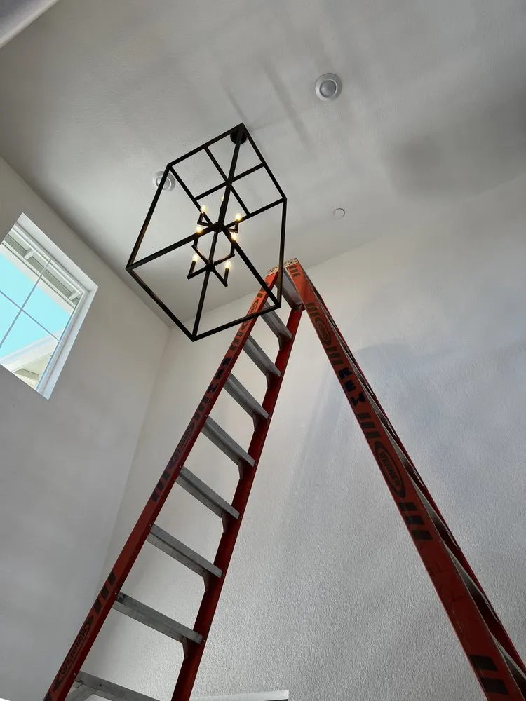 Slide of Arturo Electric