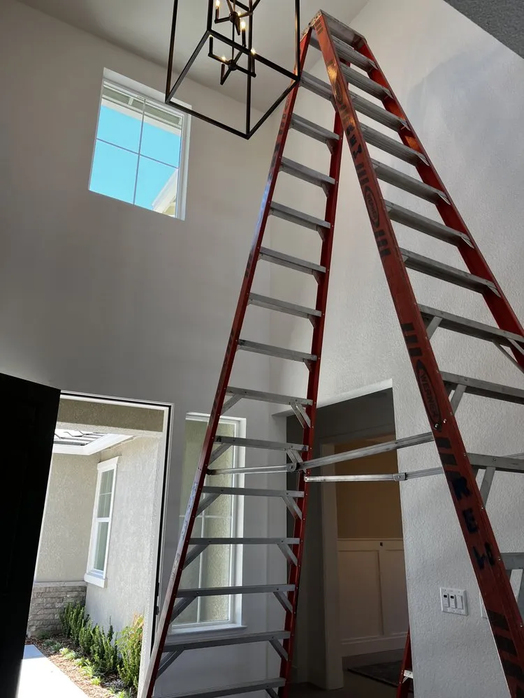 Slide of Arturo Electric