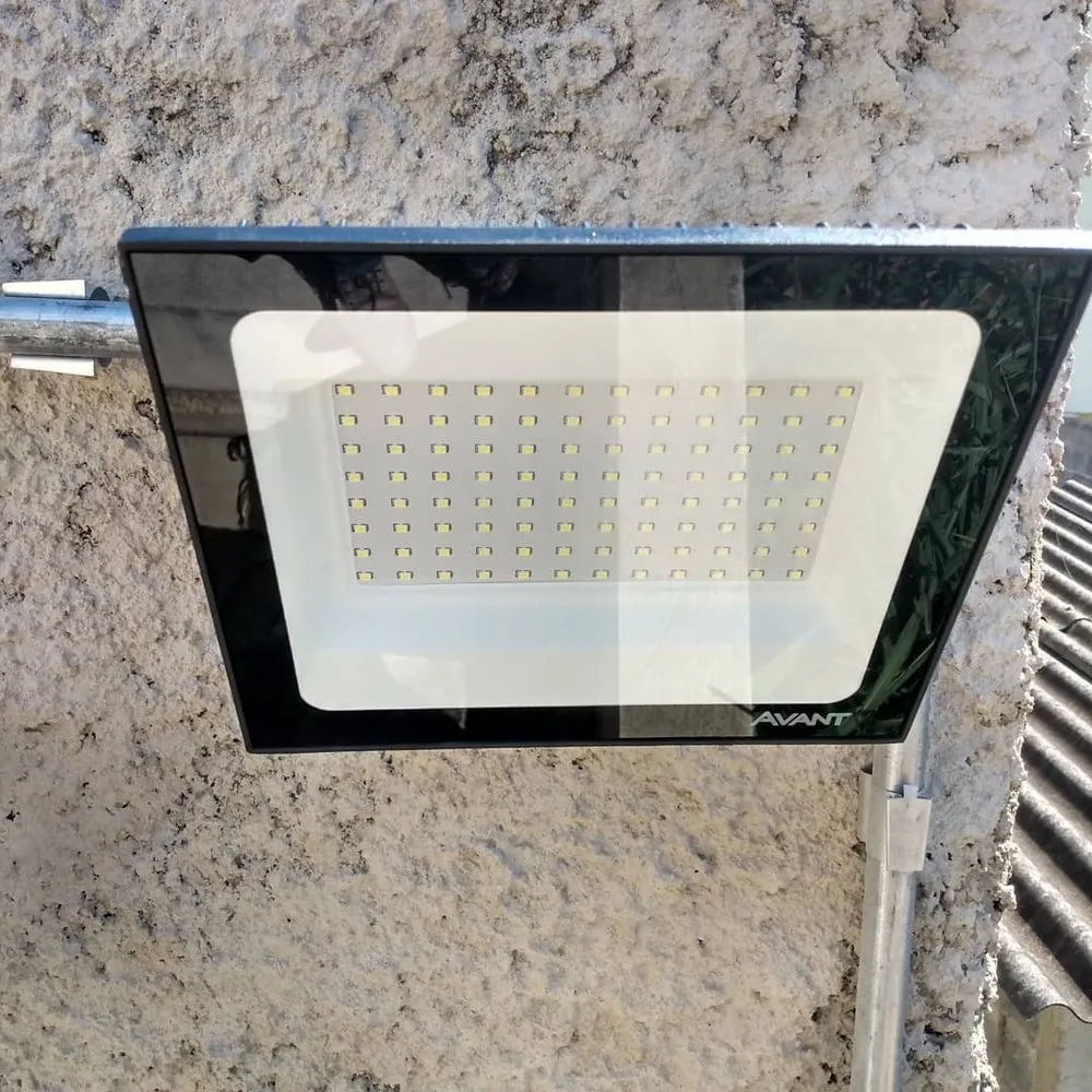 Slide of Arturo Electrical Contractor