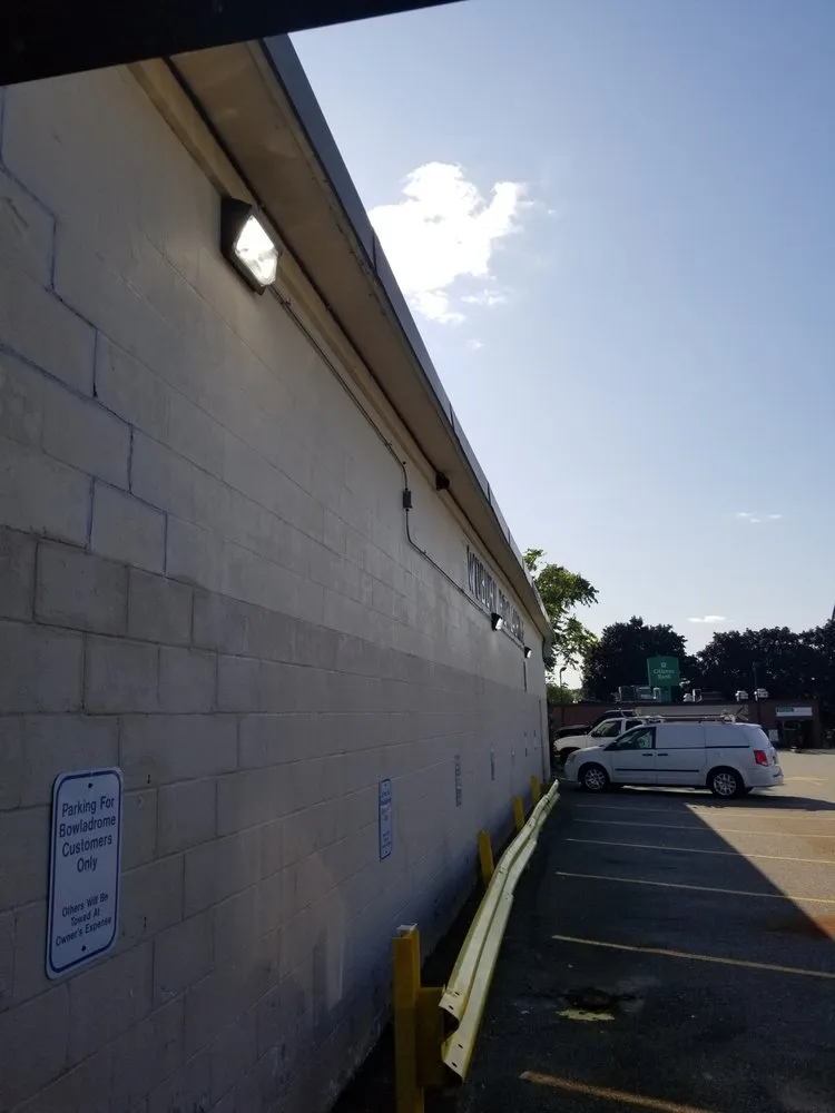 Slide of Arty Gendreau Electric