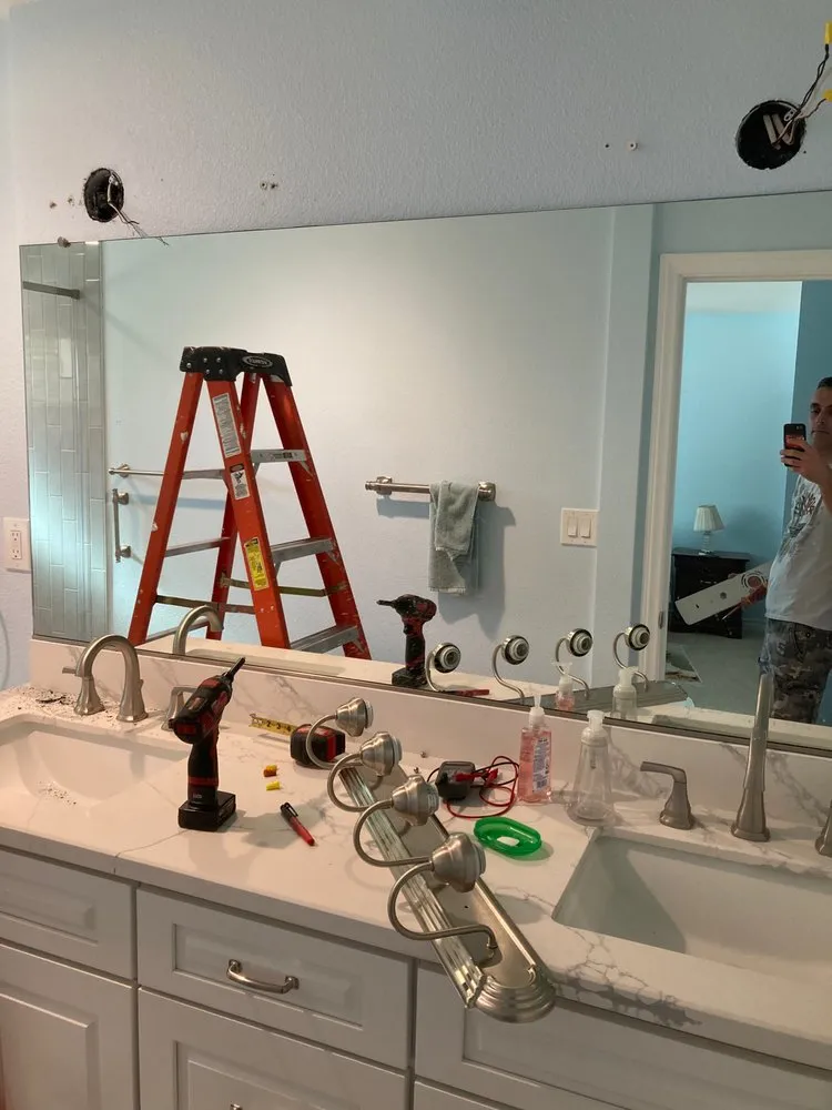 Slide of Arya Electric