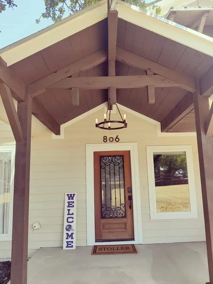 Reliable electrician providing lighting installation in Springtown, TX - Ashbrook Electrical Contractors