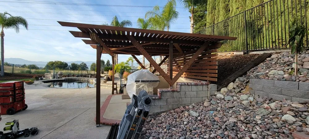 Slide of Askarov Handyman