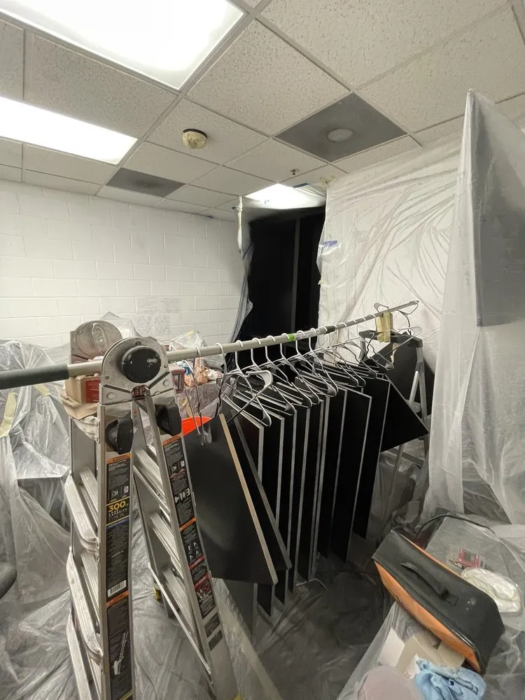 Certified electrical service for homes in lighting installation,  by 