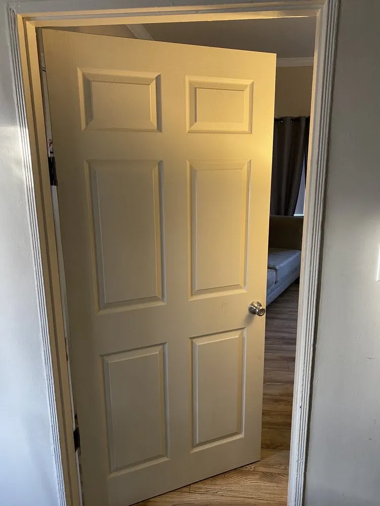 Expert panel upgrade in ,  by Askarov Handyman