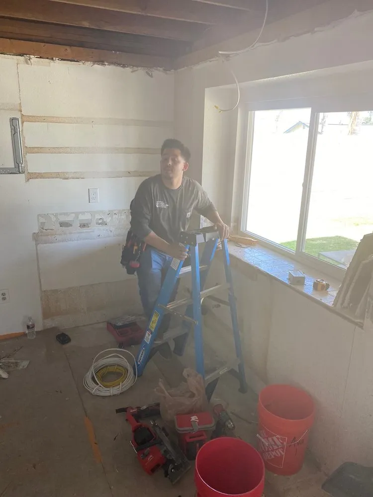 Slide of Aspire Construction