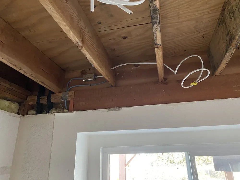 Slide of Aspire Construction