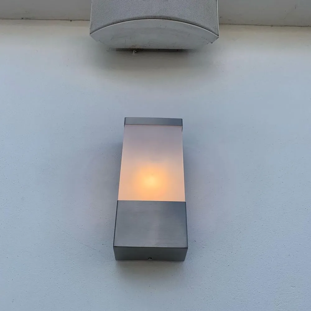 Slide of Astoria Emergency Electrician