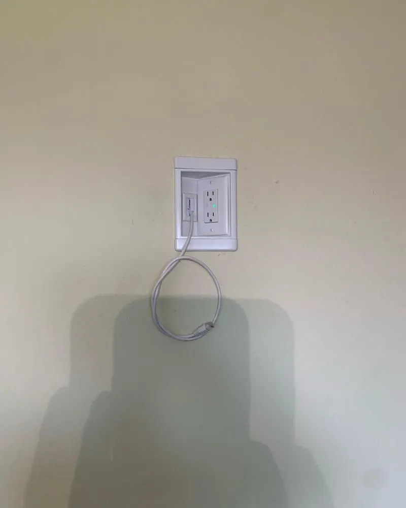 Slide of Astoria Licensed Electrician