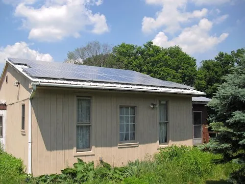 Professional electrician providing electrical repair in Amesville, OH - Athens Electric