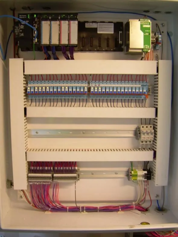 Slide of Atlanta Metro Electrician