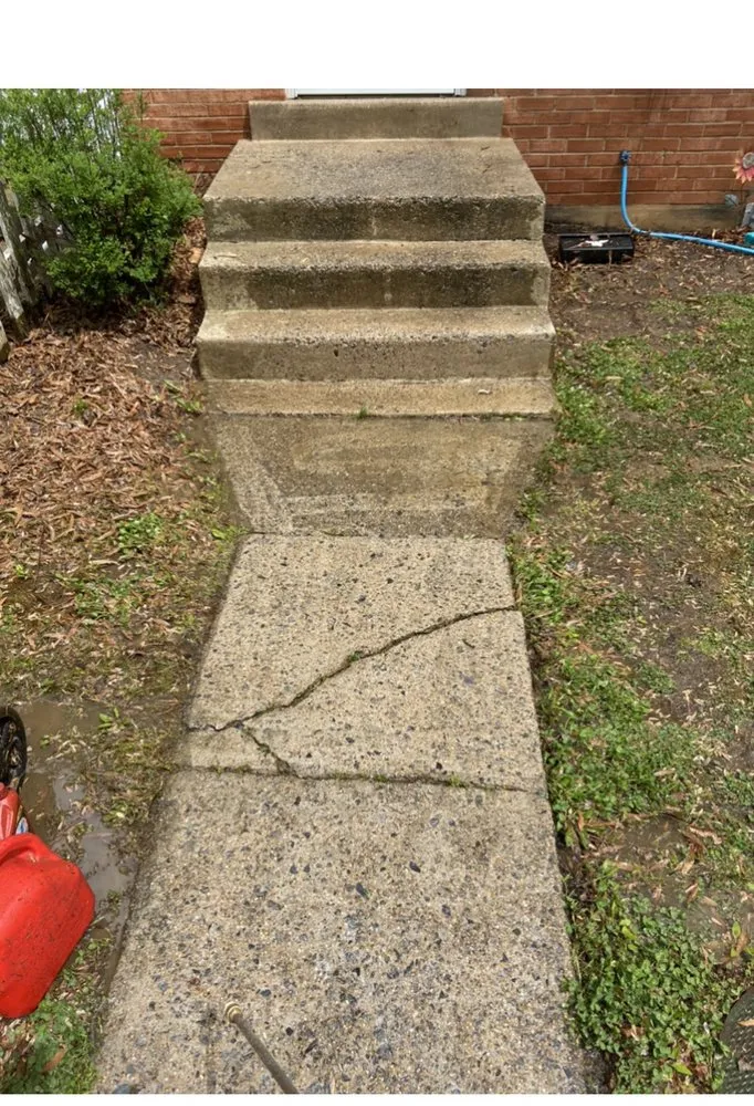 Slide of Atlas Handyman Service