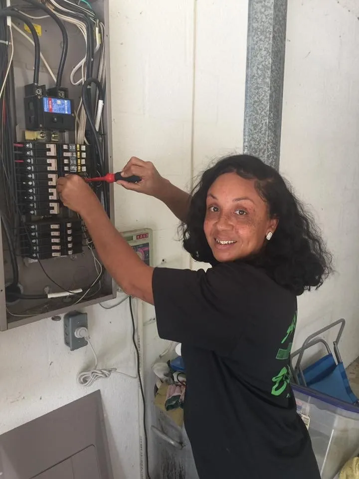 Expert circuit breaker repair experts serving , - Atline Electric