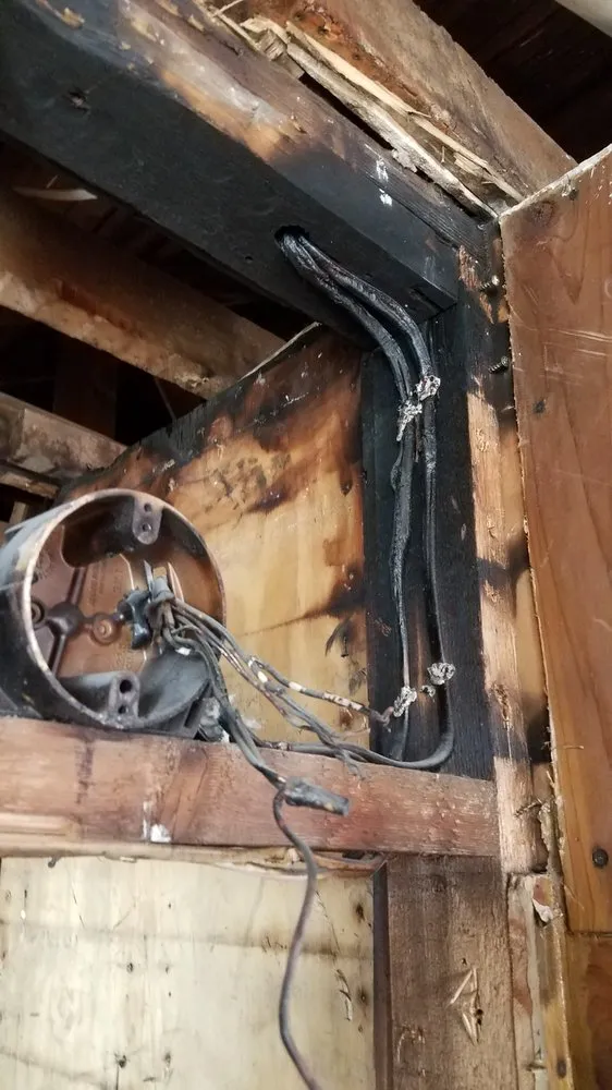 Slide of Attaboy Electric Services