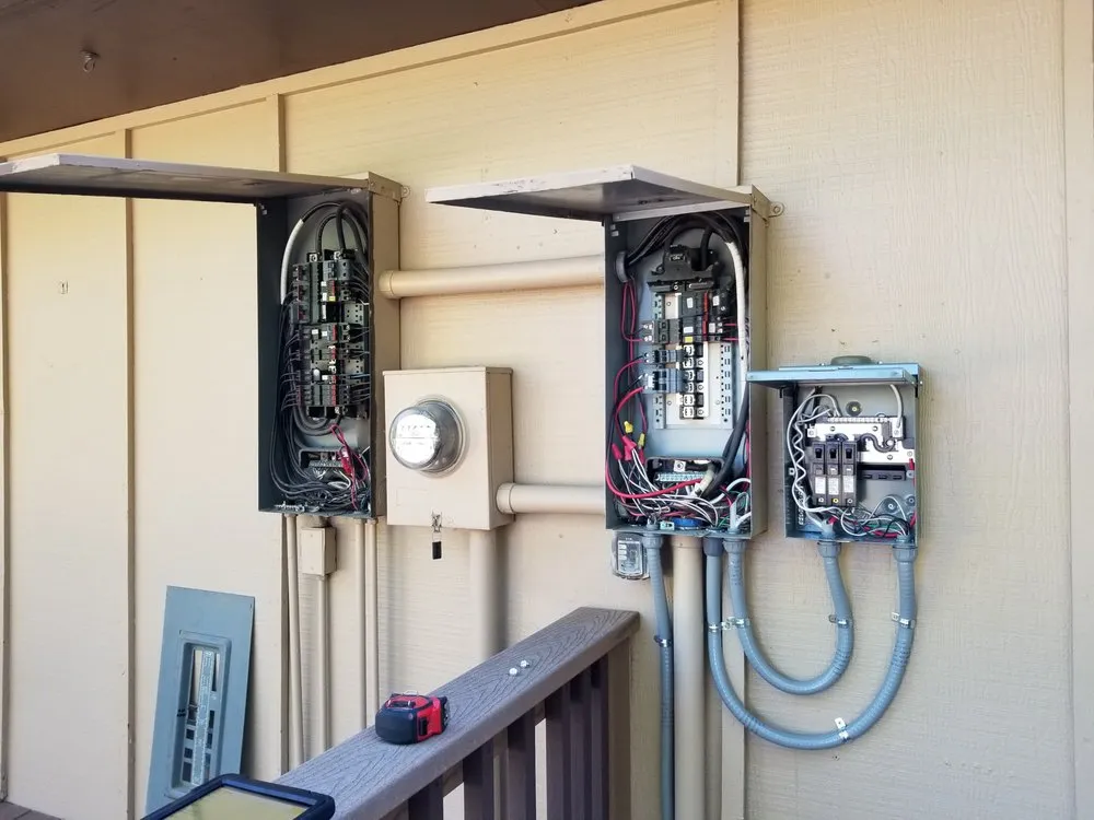 Slide of Attaboy Electric Services