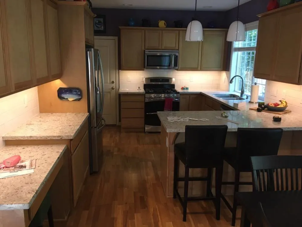 Slide of AU Electric