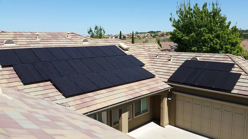 Slide of Auburn Solar