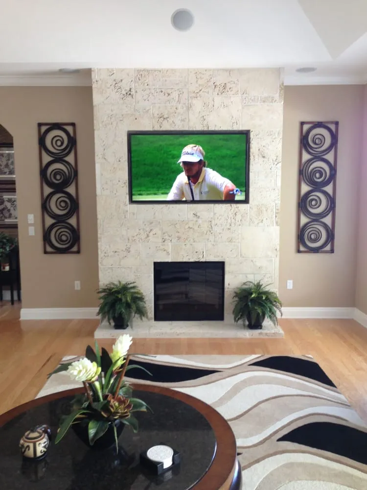 Slide of Audio & Communications Experts