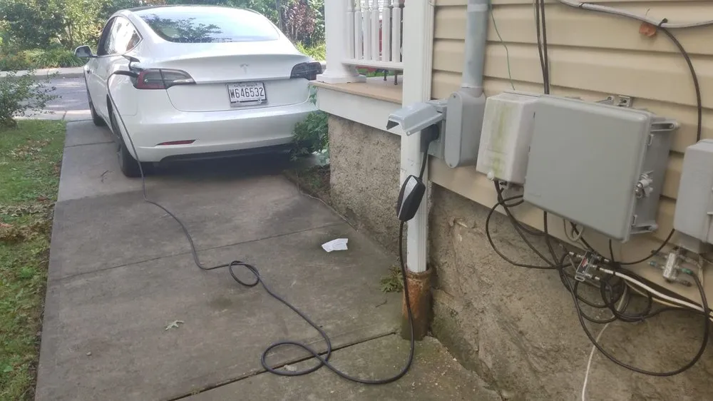 Slide of Aufiero Electric