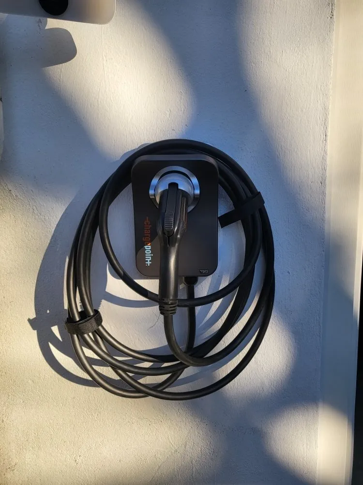 Slide of Aufiero Electric