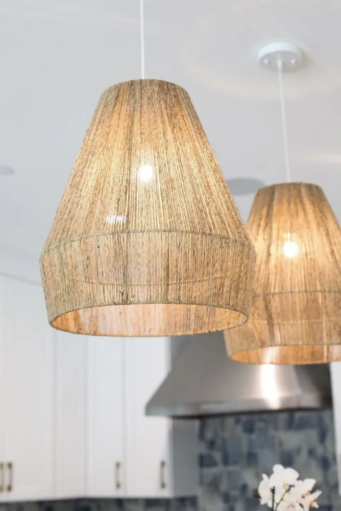 Slide of Aundrue Electric