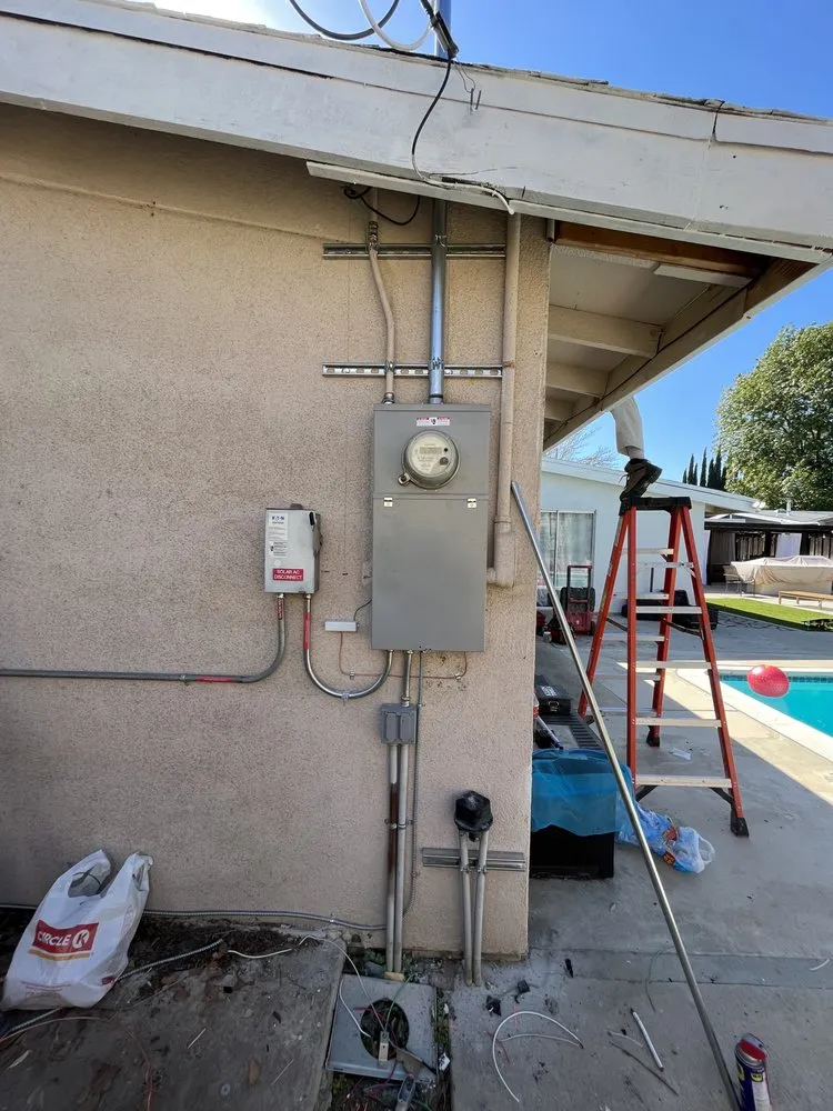 Slide of Aundrue Electric