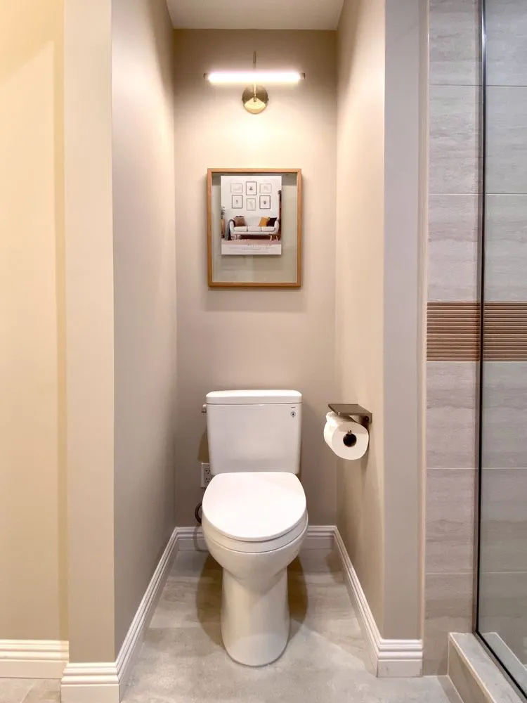 Slide of Aura Renovation