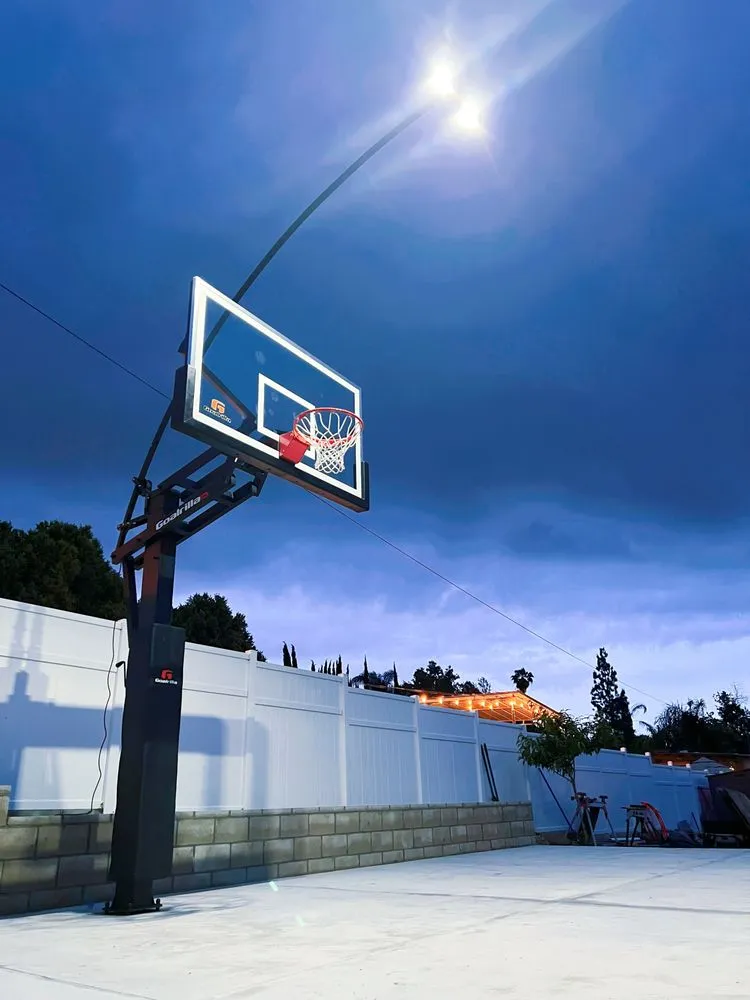 Slide of Aura Renovation