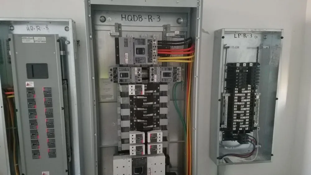 Slide of Aurora Electric