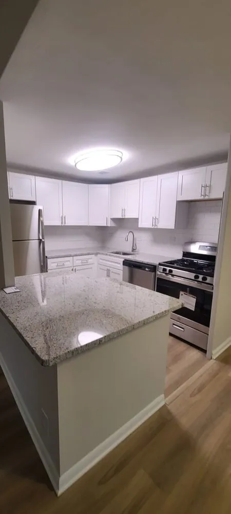 Slide of Aurora MG Construction