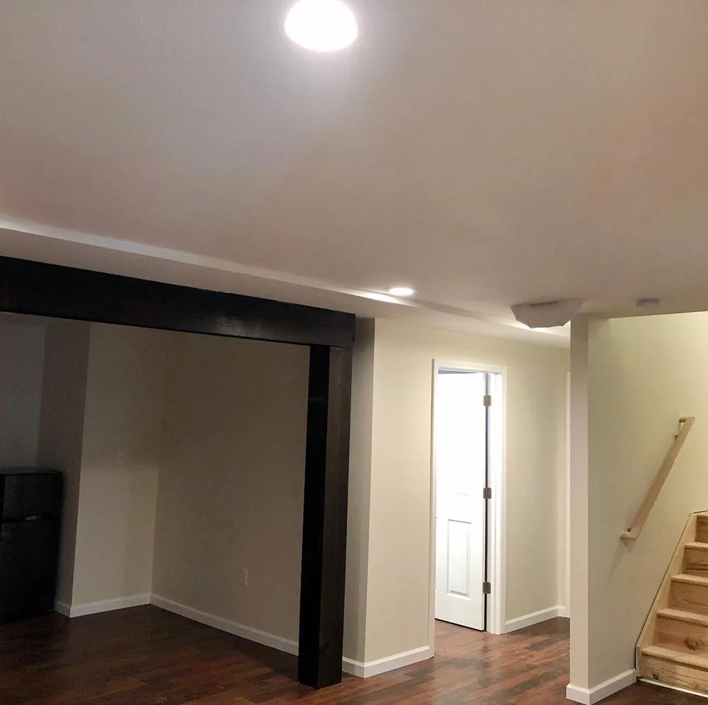 Slide of Aus Electric