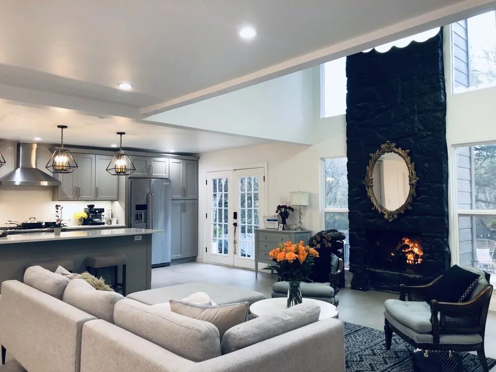 Slide of Austin Electrical Solutions