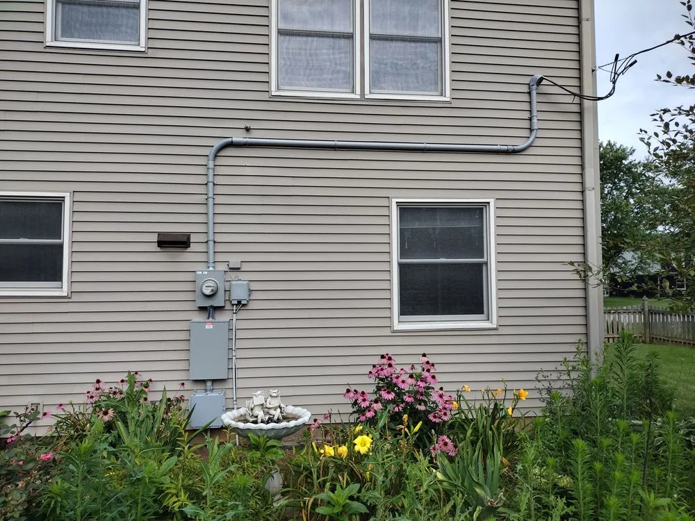 Slide of Austin Smith Electric