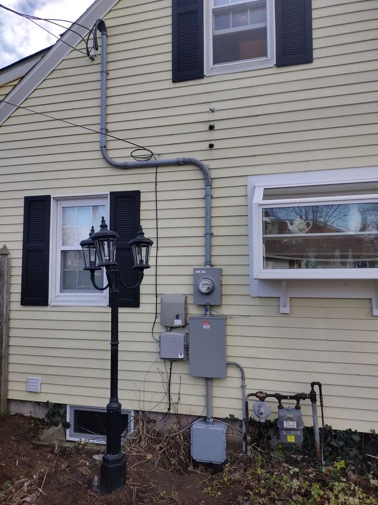 Slide of Austin Smith Electric