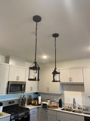 Austins Handy Services Logo