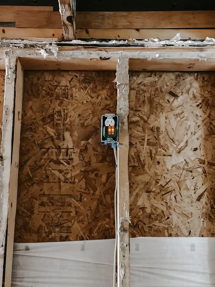 Slide of Austin’s Texas Electrical Services