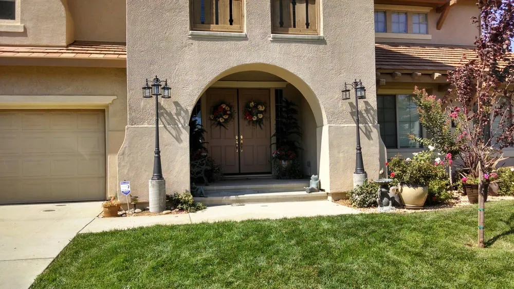 Slide of Avallone Electric