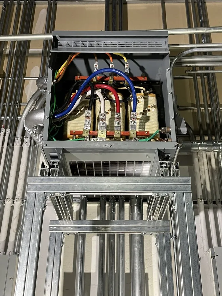 Slide of Avant Electric