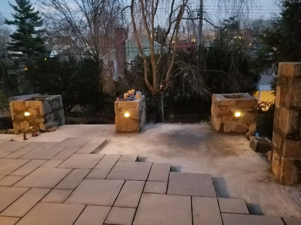 Slide of Avanti Electric