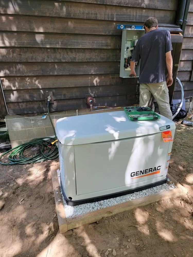 Certified electrician providing emergency electrical service in Shokan, NY - AVE Electric