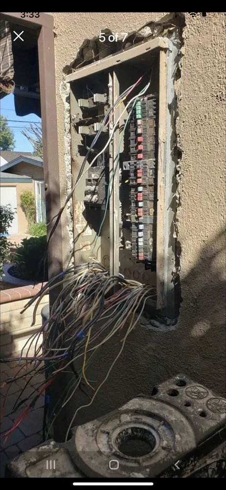 Trusted electrician providing wiring installation in Encino, CA - AVI Electric