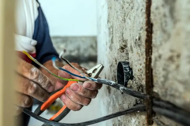 Affordable electrician providing wiring installation in Encino, CA - AVI Electric